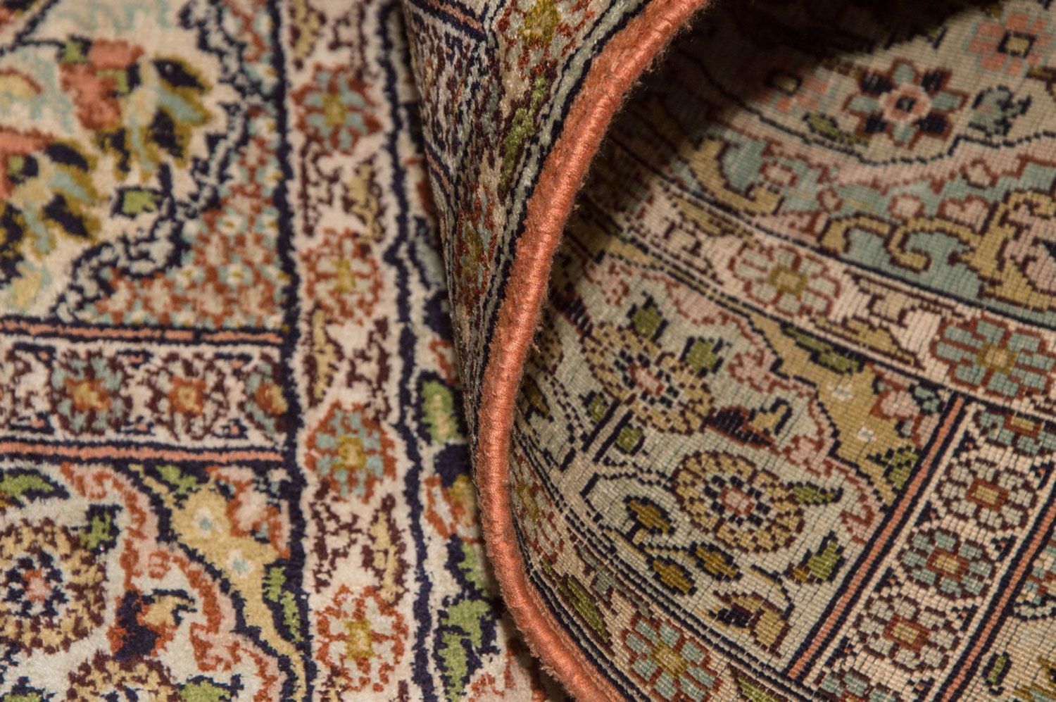Tapis de couloir Tapis en soie - Soie du Cachemire - 270 x 75 cm - multicolore