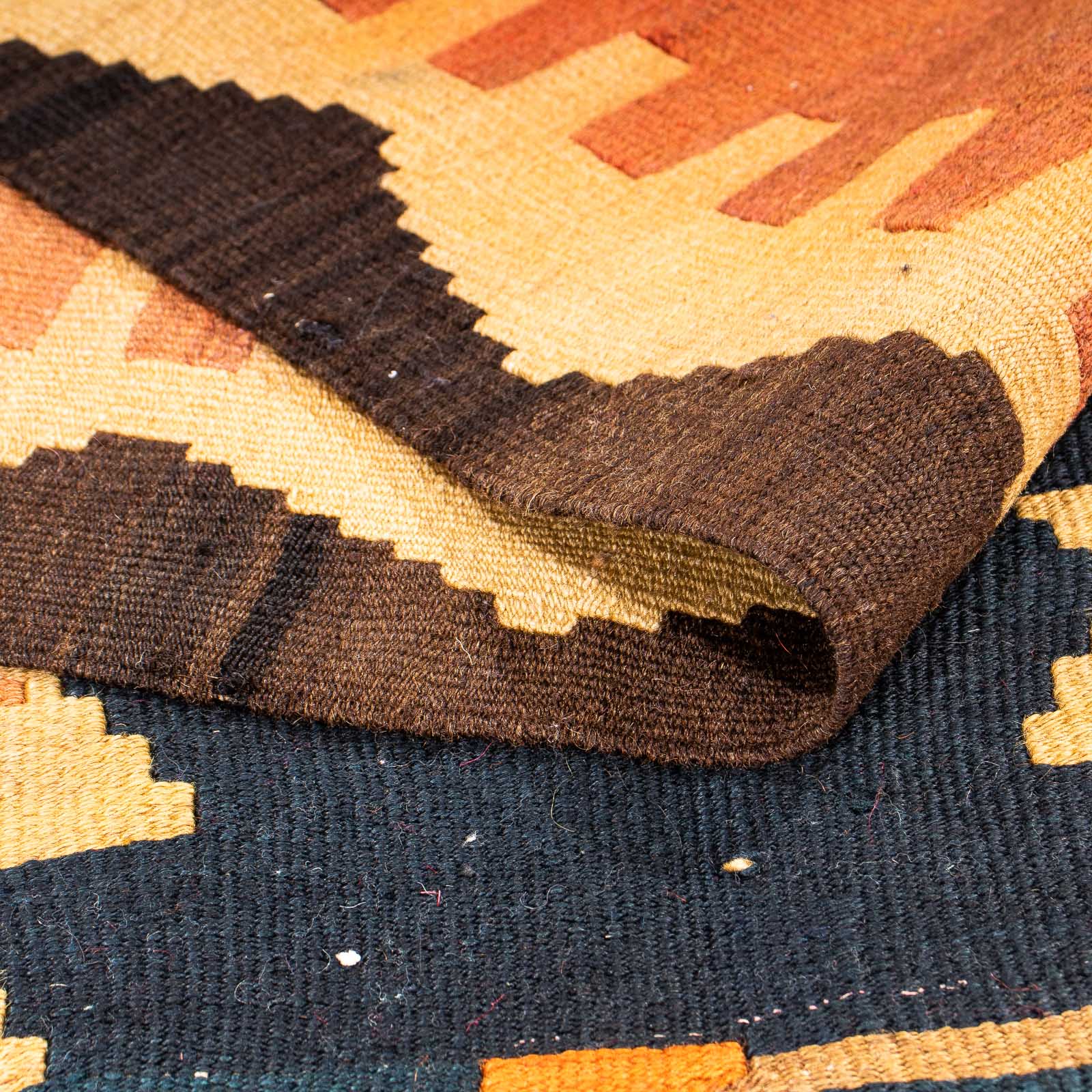 Tapis de couloir Tapis Kelim - Vieux - 375 x 124 cm - multicolore