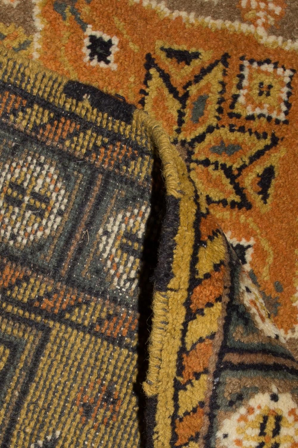 Tapis oriental - 154 x 95 cm - or