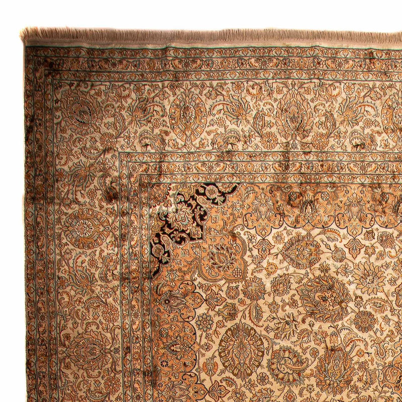 Tapis en soie - Soie du Cachemire - 410 x 307 cm - marron clair