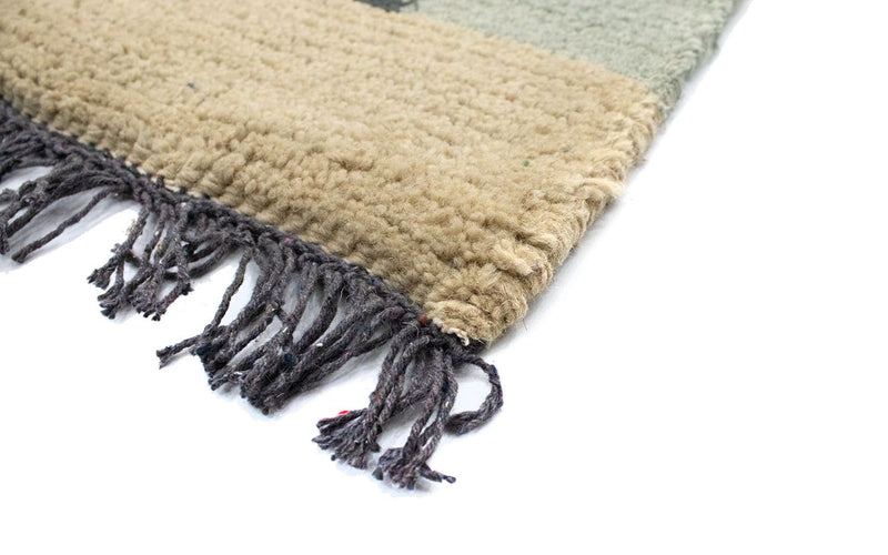 Nepal Teppich 140 x 70 cm - grün