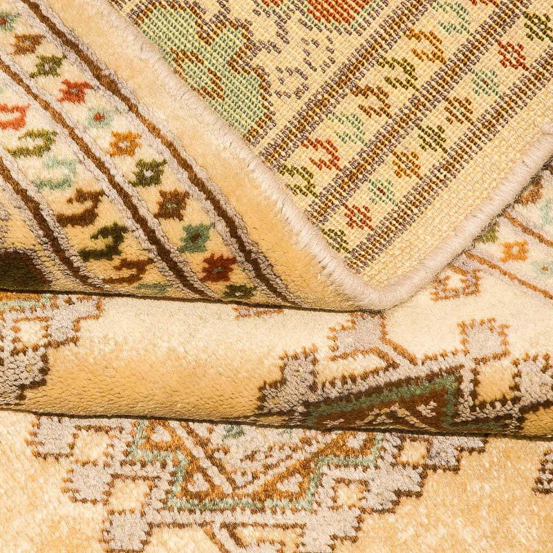 Tapis Turkaman - 184 x 126 cm - beige