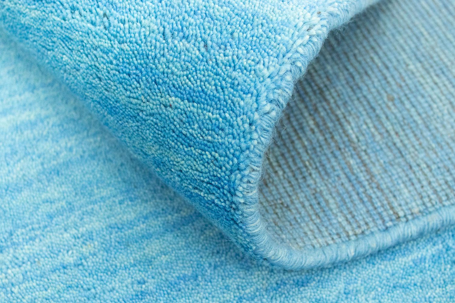 Tapis Gabbeh - Indus - 300 x 250 cm - bleu clair