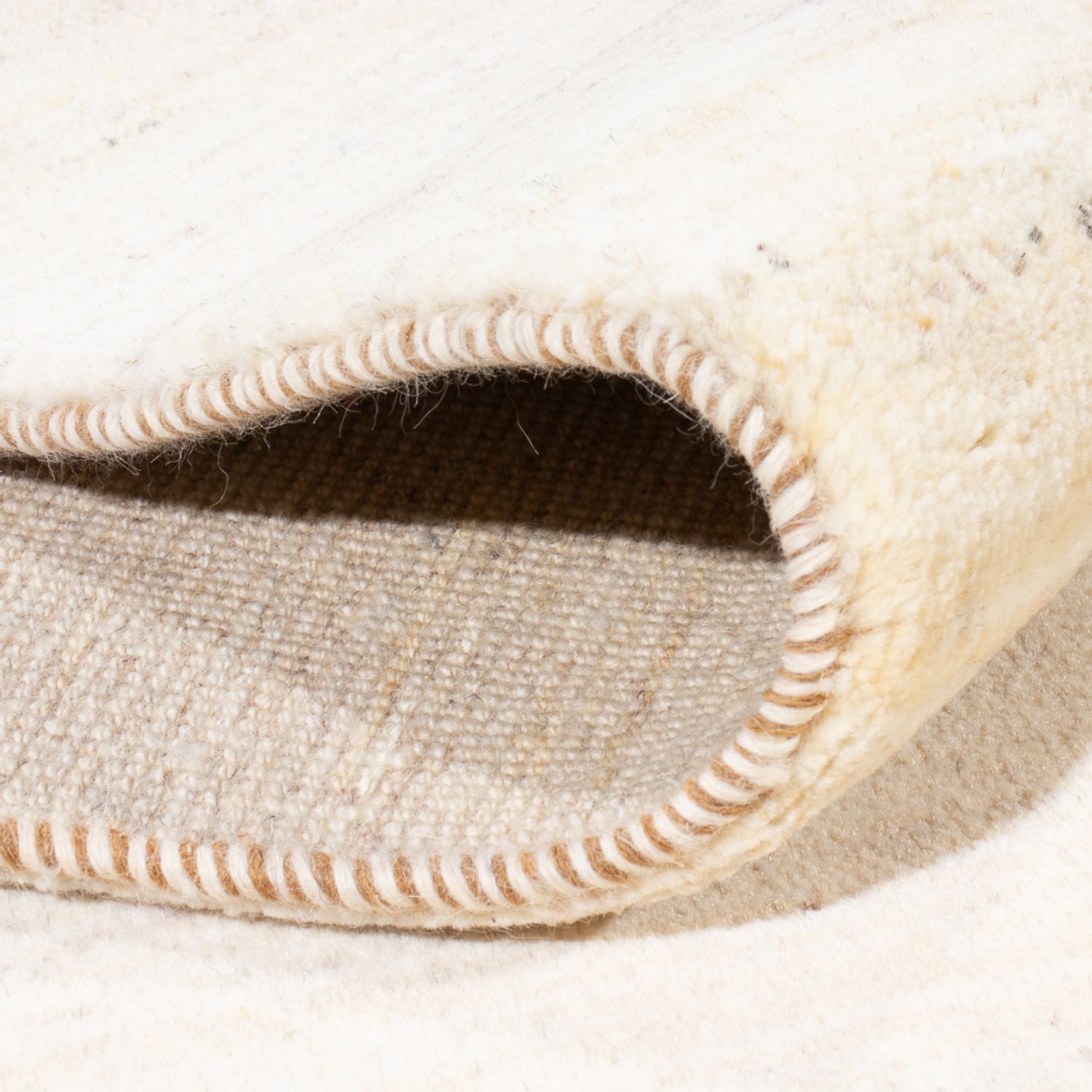 Tapis Gabbeh - Persan - 237 x 197 cm - blanc