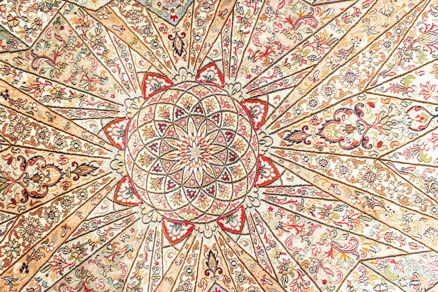 Tapis en soie - Soie du Cachemire - 250 x 167 cm - rouge