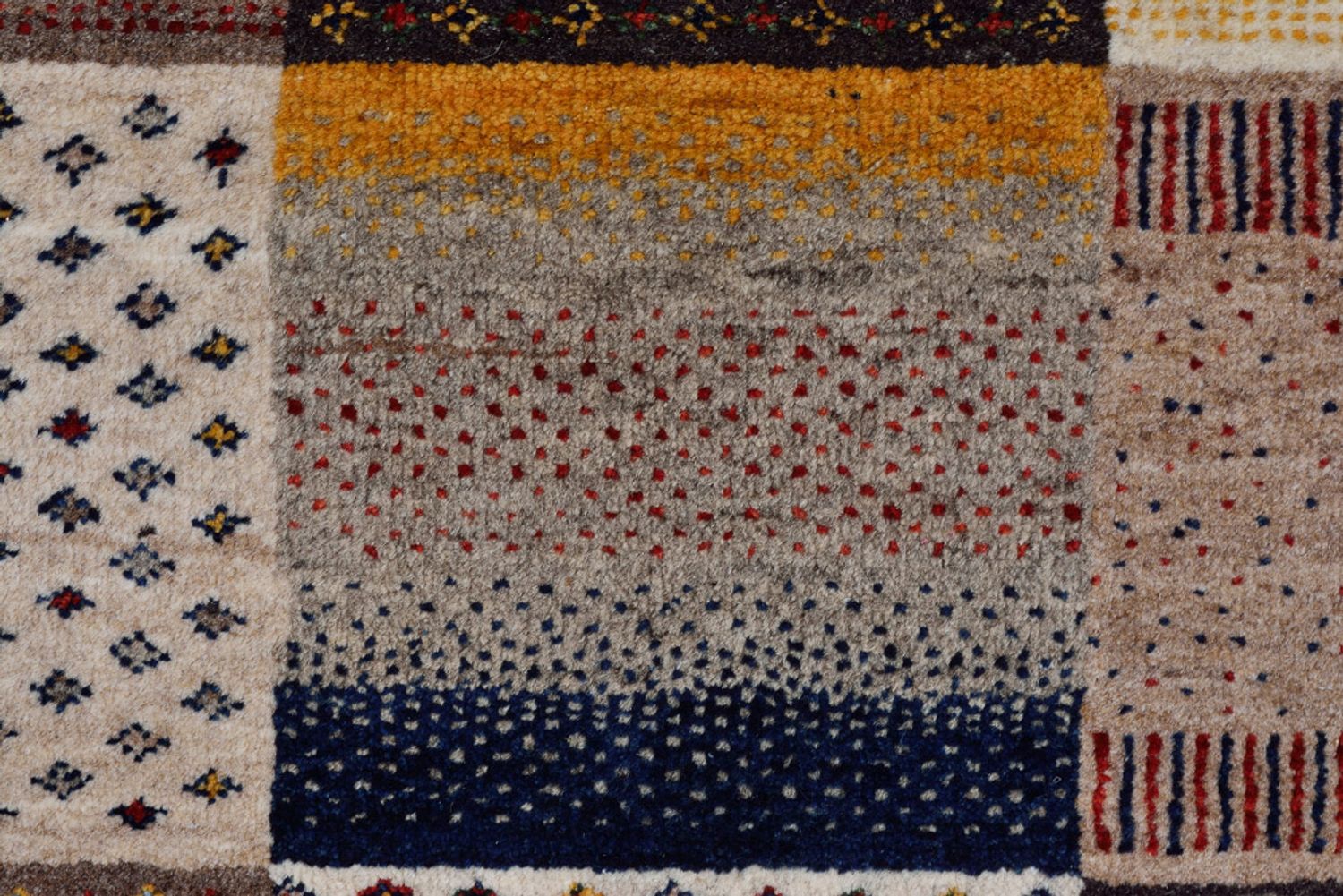 Tapis Gabbeh - Loribaft Indus - 348 x 248 cm - beige foncé