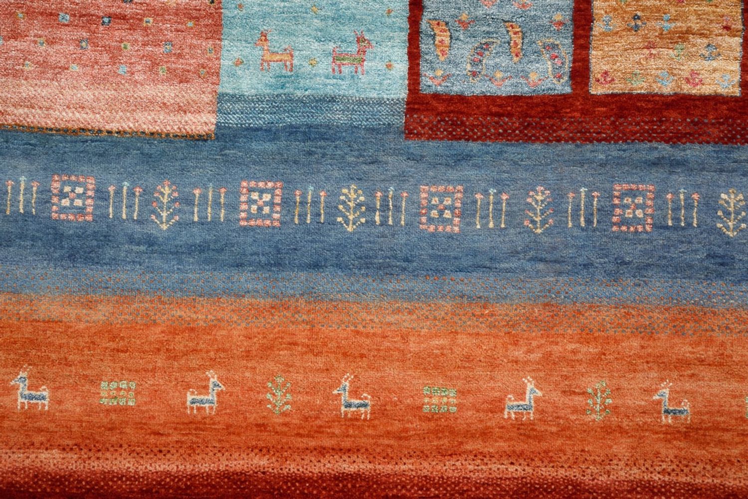 Tapis Gabbeh - Loribaft Indus - 302 x 253 cm - rouge