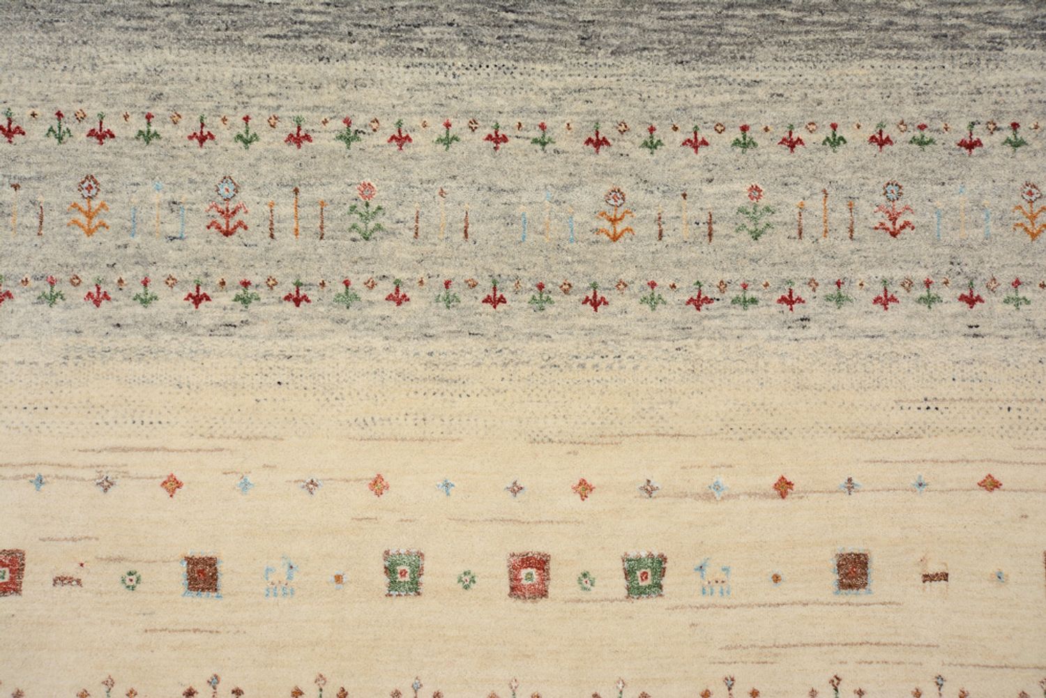 Tapis Gabbeh - Loribaft Indus - 351 x 248 cm - beige clair