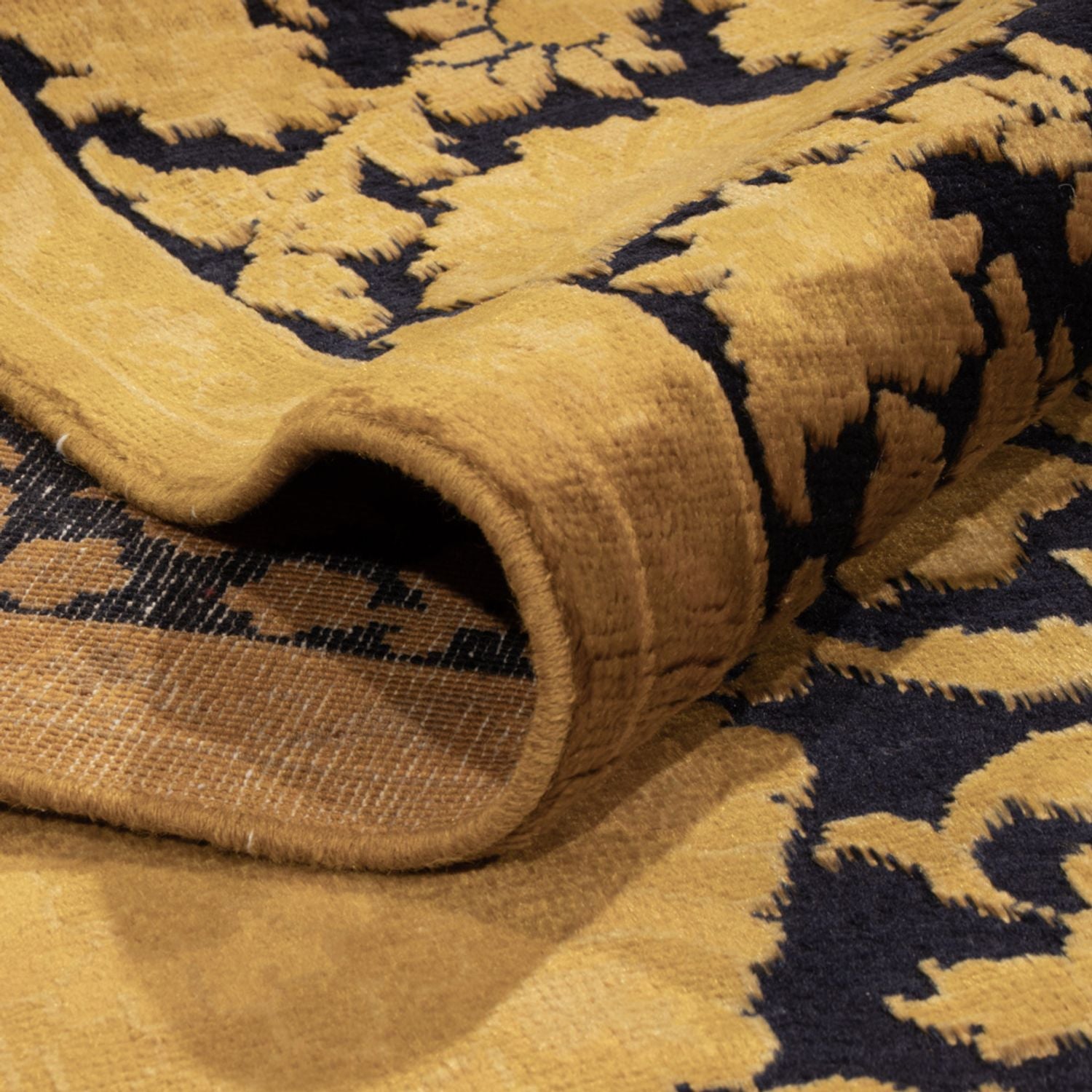 Tapis design - 314 x 242 cm - or