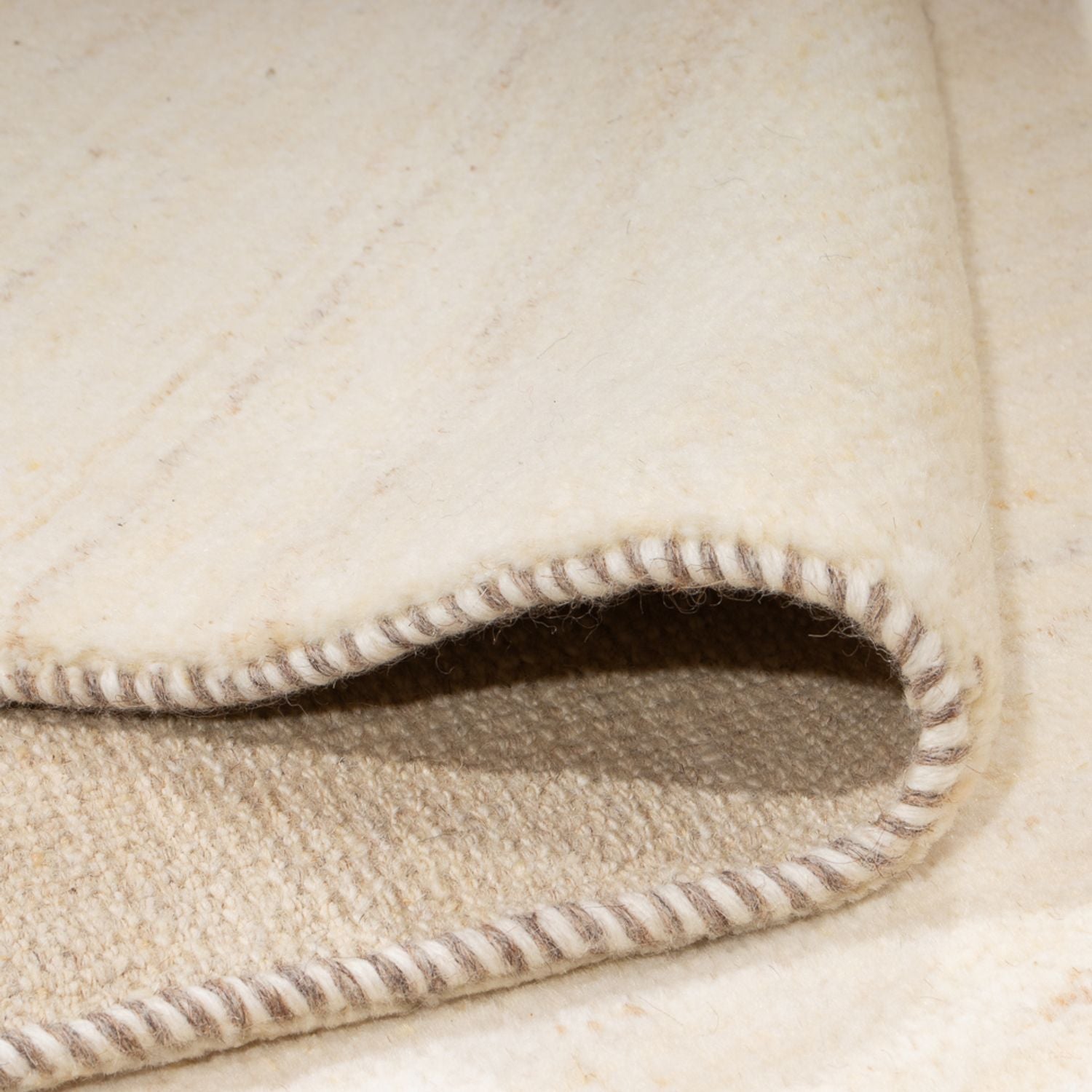 Tapis Gabbeh - Persan - 260 x 167 cm - blanc naturel