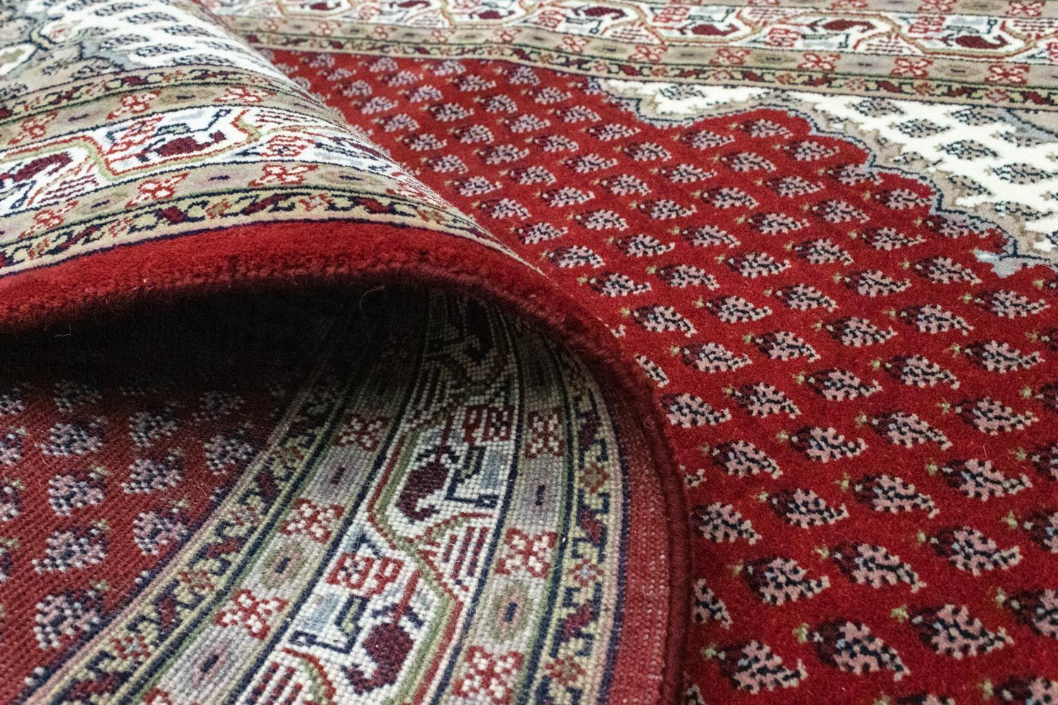 Tapis persan - Bidjar - 181 x 122 cm - rouge