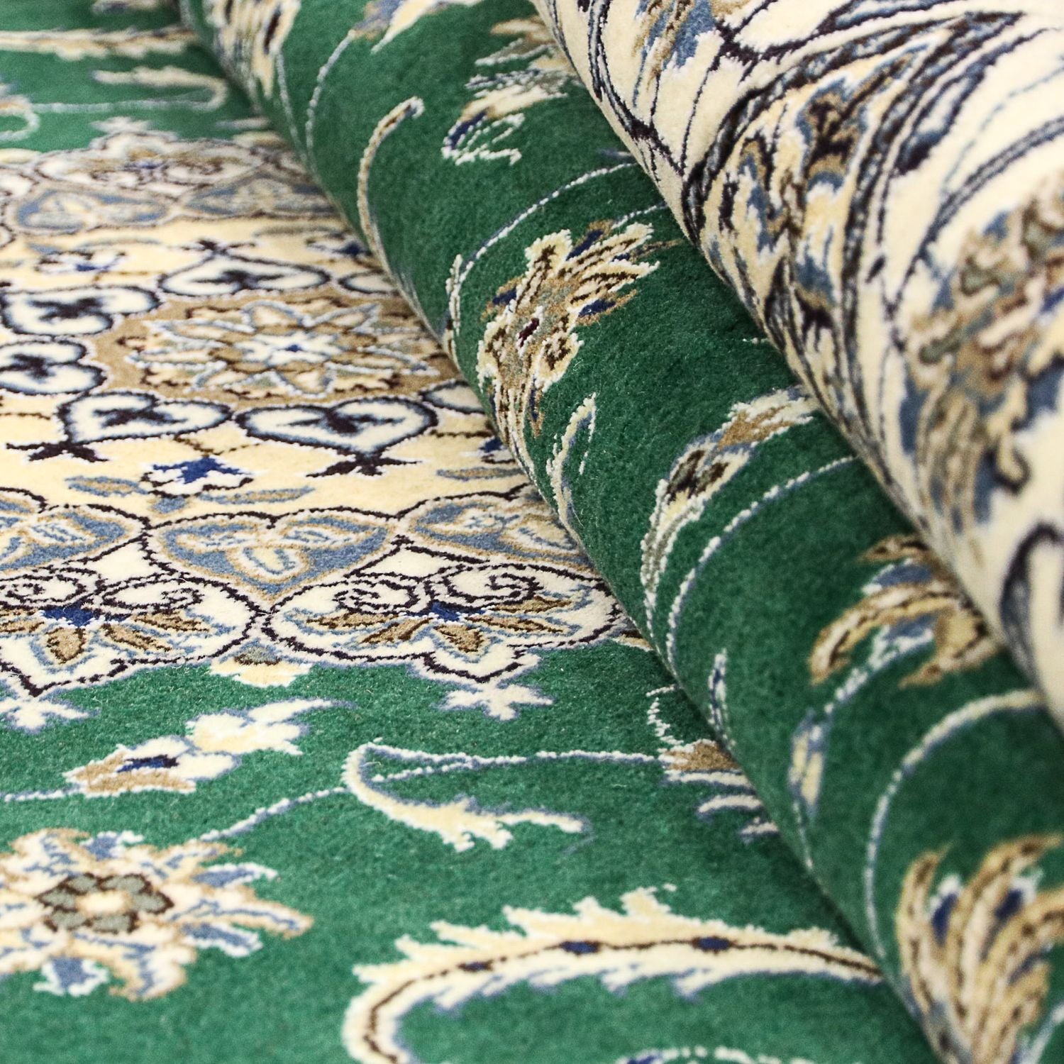 Tapis persan - Nain - 286 x 200 cm - vert foncé