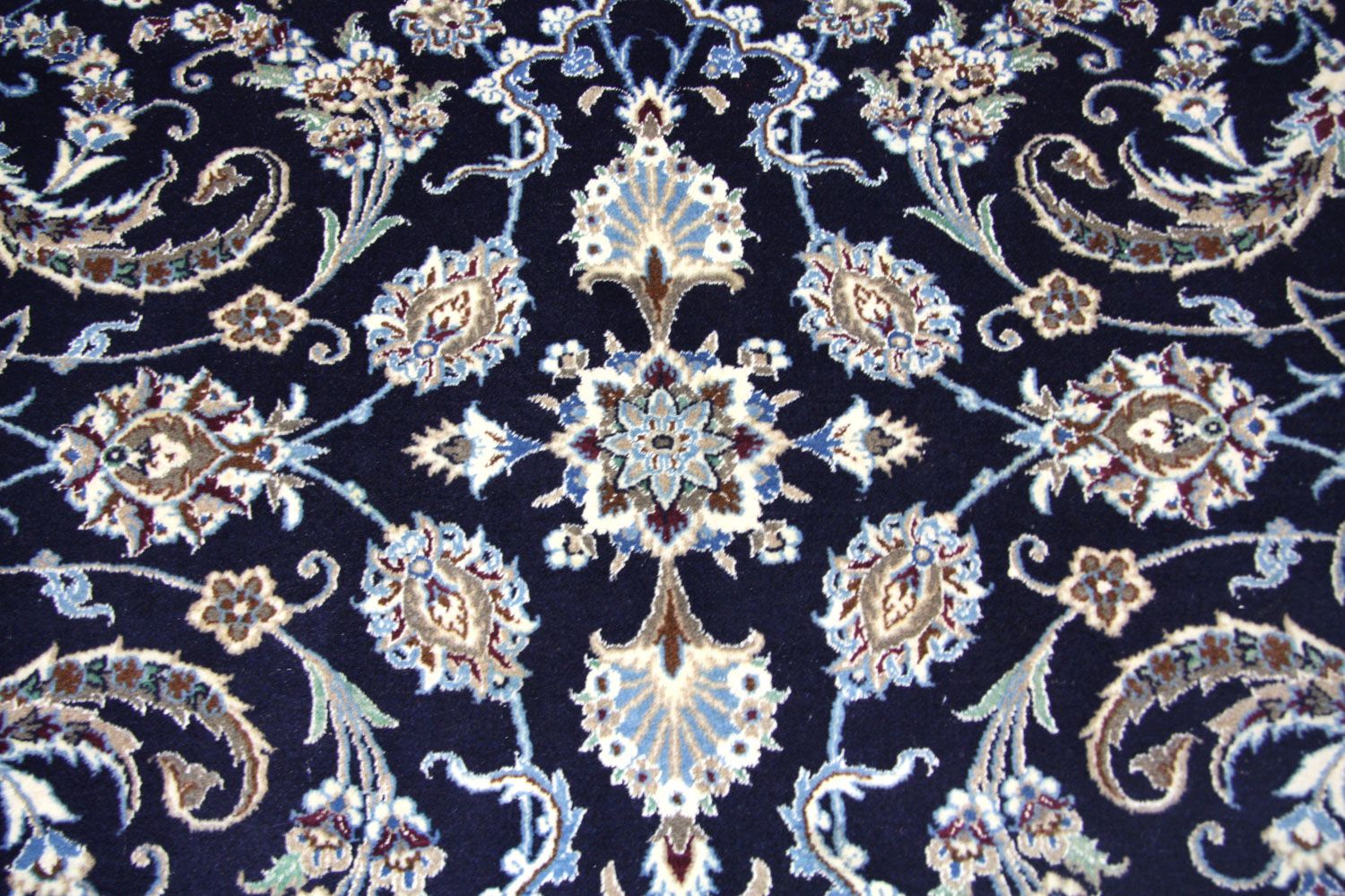 Tapis persan - Nain - 334 x 245 cm - bleu foncé