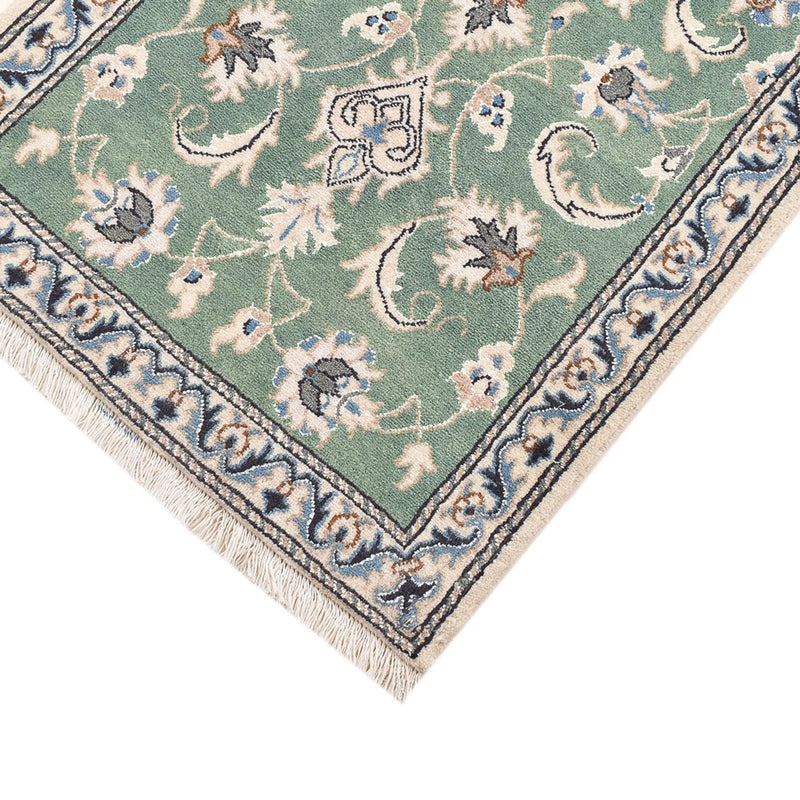 Tapis persan - Nain - 139 x 66 cm - vert clair