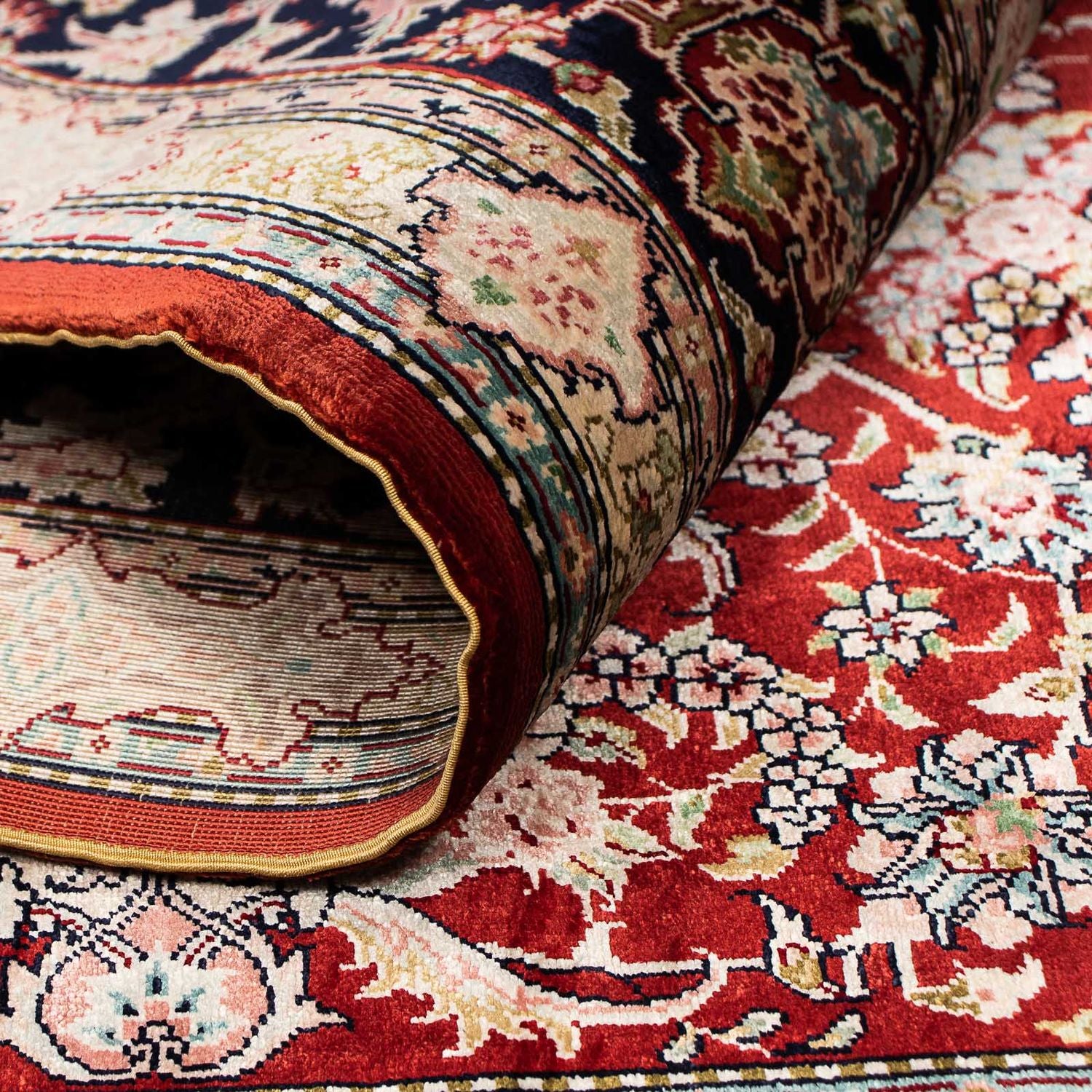 Tapis en soie - Soie chinoise - 183 x 122 cm - rouge foncé