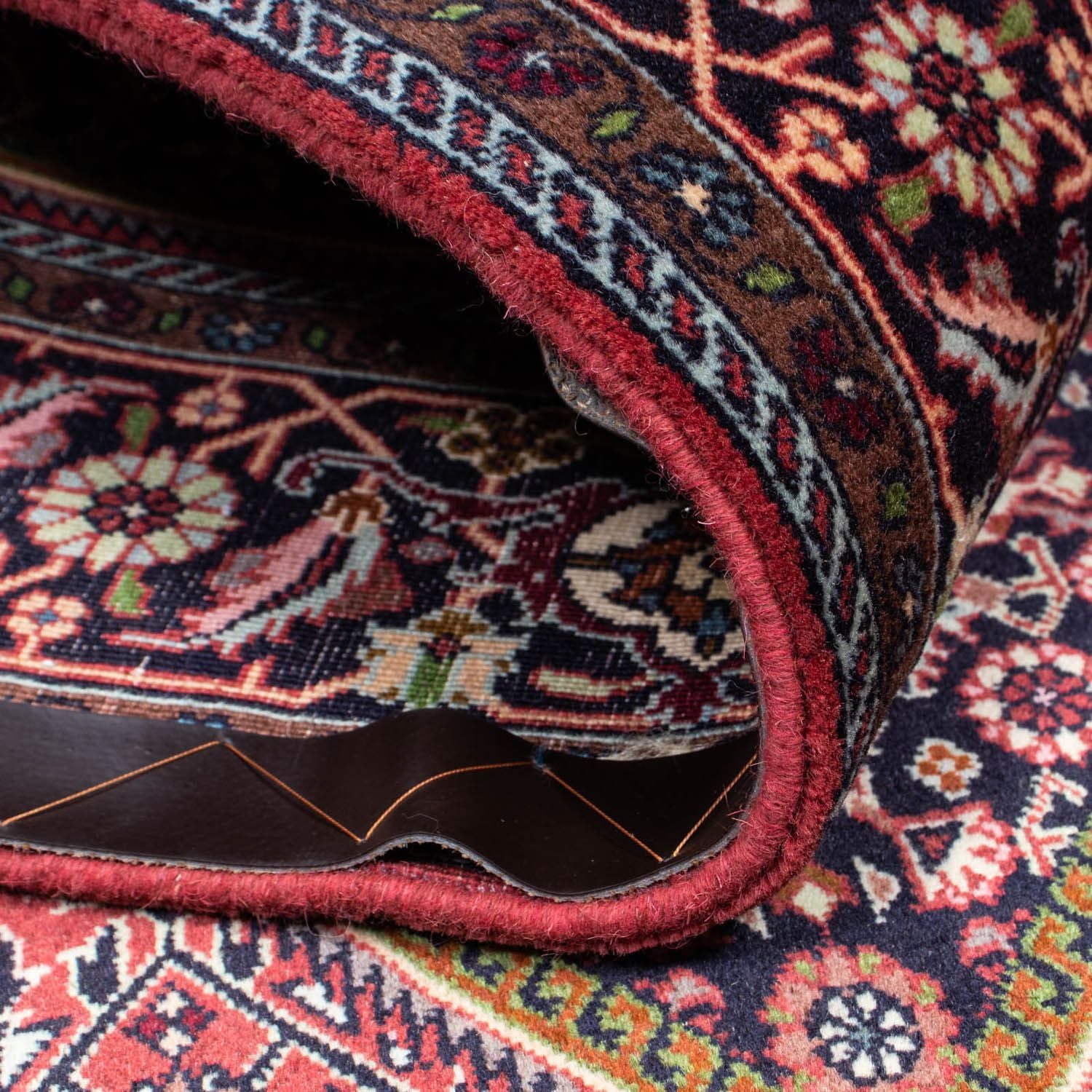 Tapis persan - Bidjar - 215 x 137 cm - rouge
