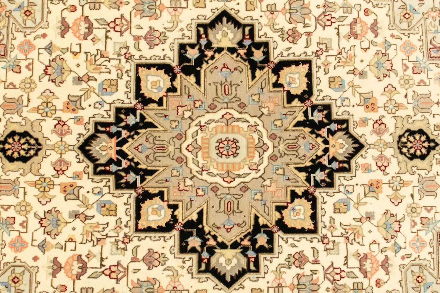 Tapis persan - Tabriz - Royal - 156 x 104 cm - beige