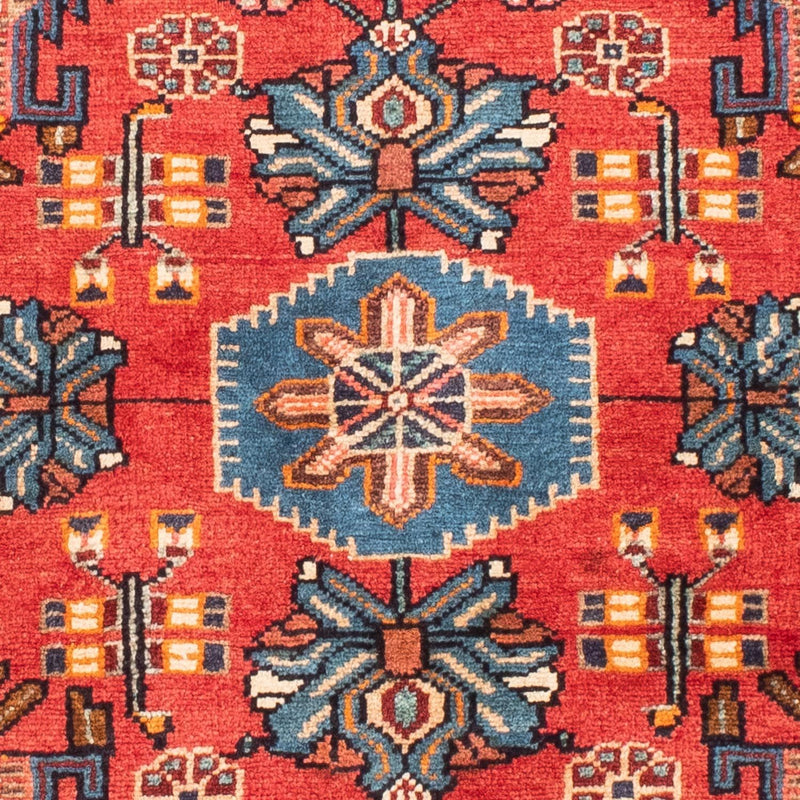 Tapis persan - Nomadic - 180 x 123 cm - rouge clair