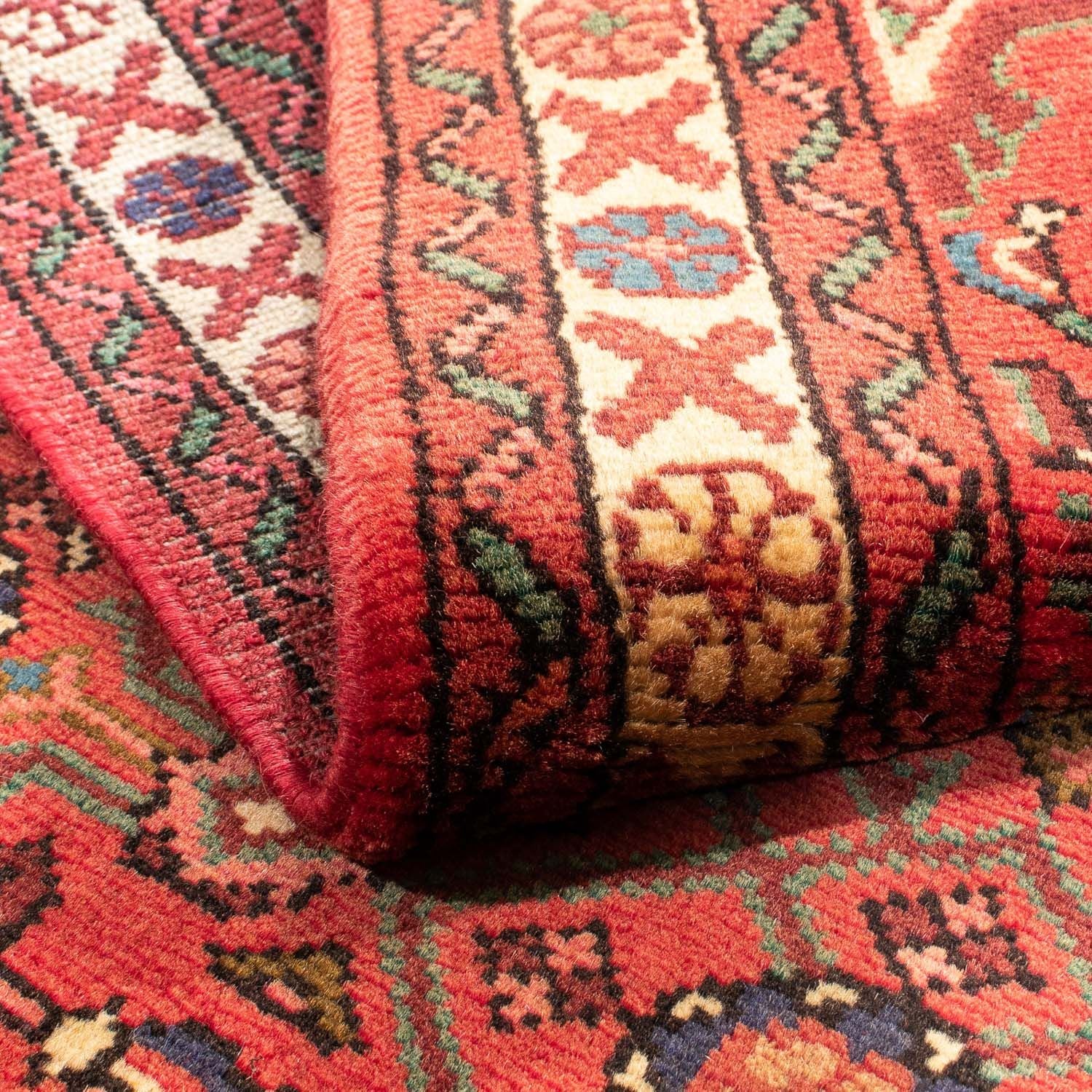 Tapis persan - Nomadic - 135 x 110 cm - rouge clair
