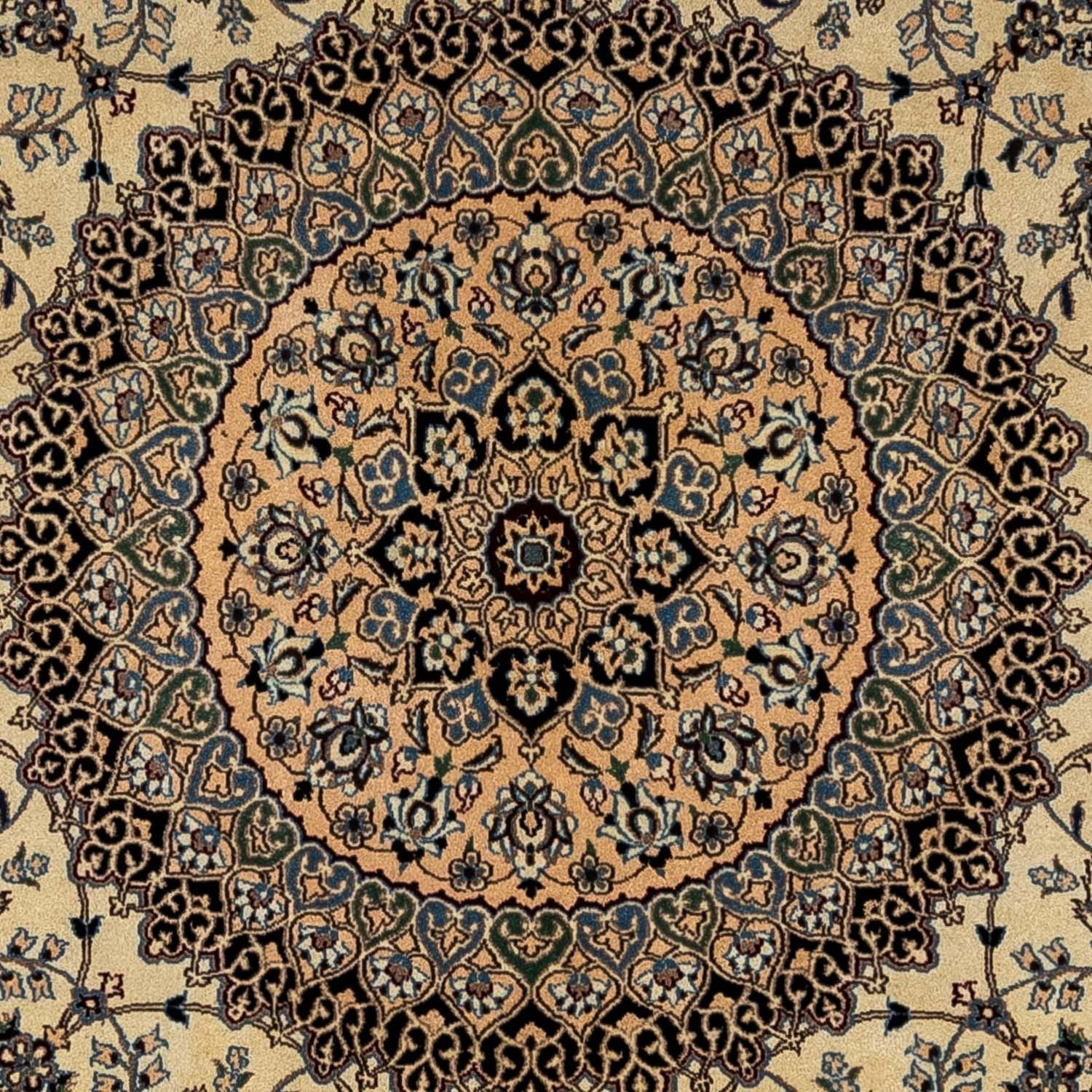 Tapis persan - Nain carré  - 307 x 296 cm - beige