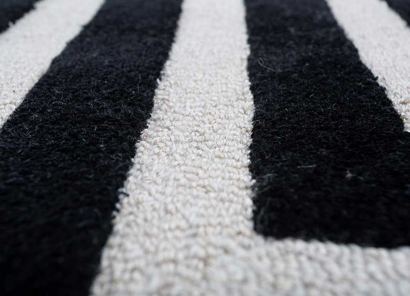 Tapis en laine - 330 x 240 cm - noir et blanc