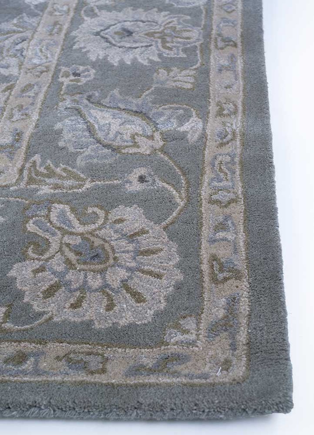 DP02-RUG1131175-270x180
